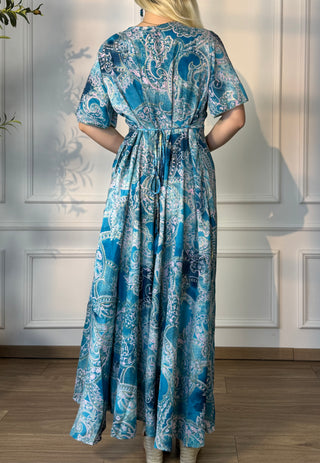 Rochie maxi cu decolteu în formă de inimă