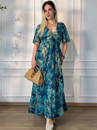 Rochie maxi cu decolteu în formă de inimă