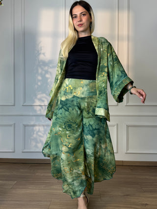 Bluza largă deschisă