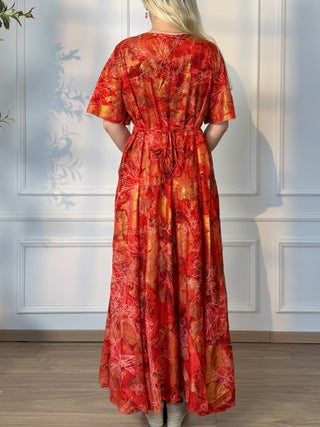 Rochie maxi cu decolteu în formă de inimă