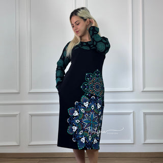 Rochie midi cu partea superioară contrastantă