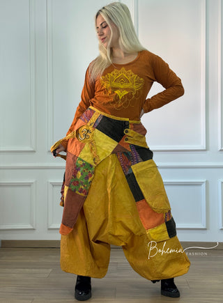 Pantaloni Aladdin cu model patchwork detaliat
