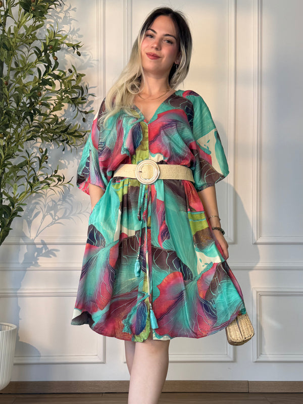 Rochie scurtă cu croială largă