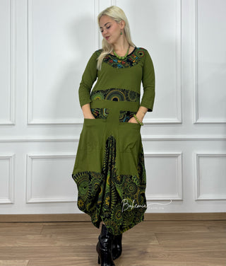 Rochie cu fustă bufantă