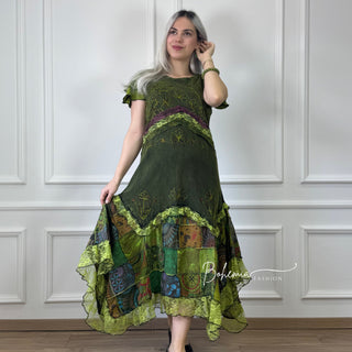 Rochie cu mâneci scurte și petice