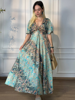 Rochie maxi cu decolteu în formă de inimă