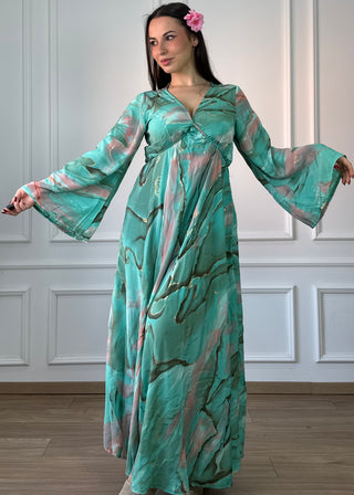 Rochie indiană cu mâneci lungi