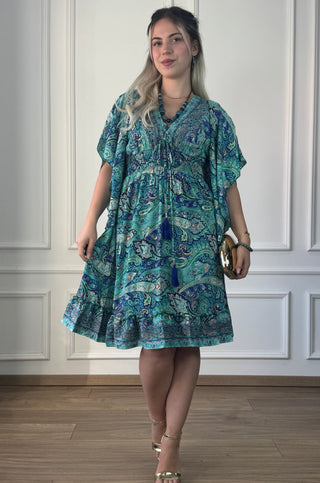 Rochie scurtă cu corset în zona pieptului