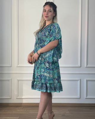 Rochie scurtă cu corset în zona pieptului