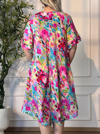 Rochie scurtă cu croială largă