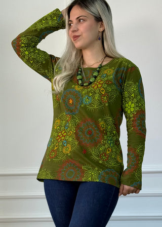 Bluză cu model mandala și mentă