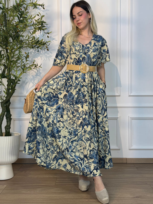 Rochie lungă cu mâneci lungi și croială în A