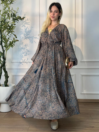 Rochie indiană cu mâneci lungi