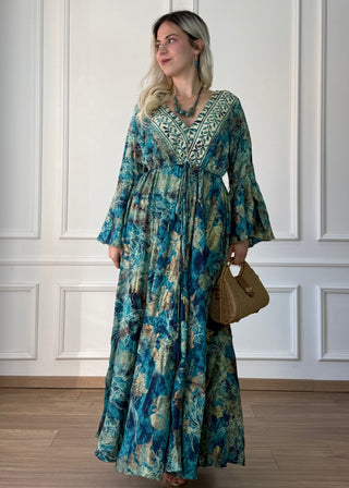 Rochie maxi cu mâneci evazate