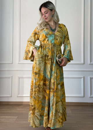 Rochie maxi cu mâneci evazate