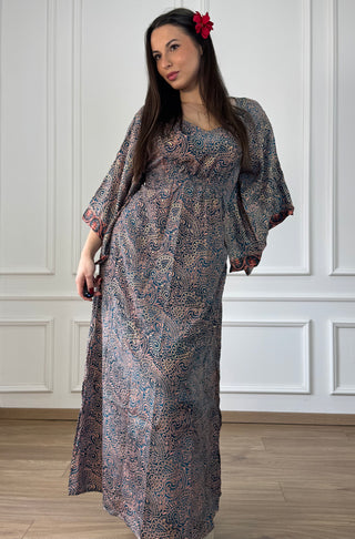 Rochie lungă indiană cu voal