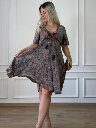 Rochie maxi cu decolteu în formă de inimă